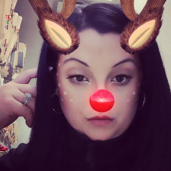 Meet your Posher, Taylor - Picture 1 of 1